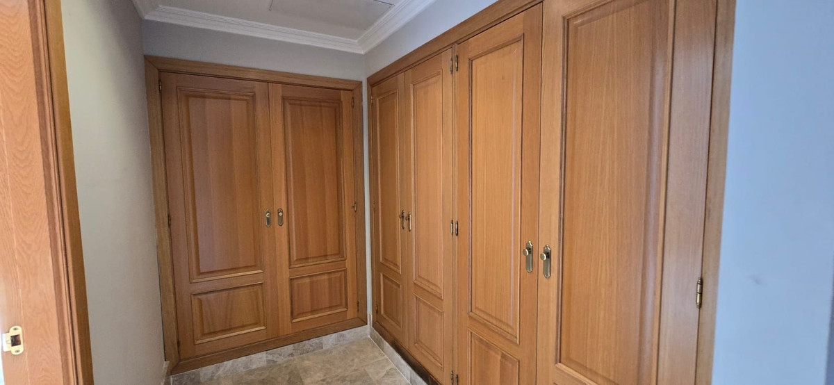 Huis te koop in Marbella | 5 slaapkamers H5075440