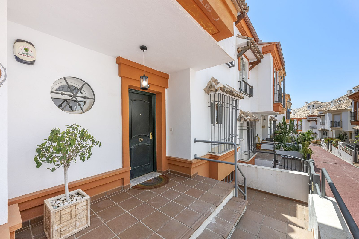 Huis te koop in Marbella | 4 slaapkamers H5079868