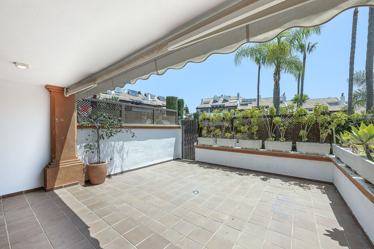 Huis te koop in Marbella | 4 slaapkamers H5079868
