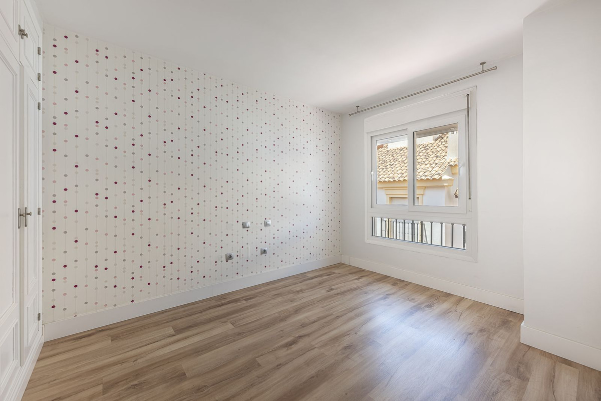 Huis te koop in Marbella | 4 slaapkamers H5079868