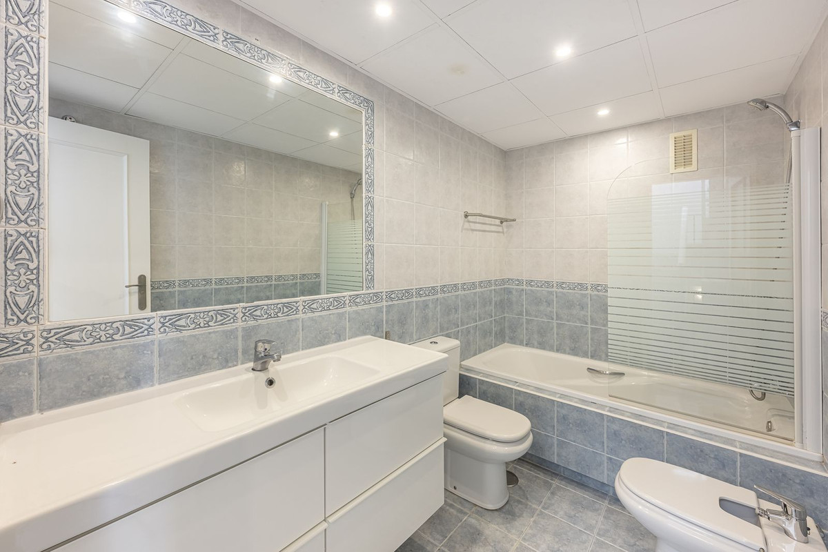 Huis te koop in Marbella | 4 slaapkamers H5079868