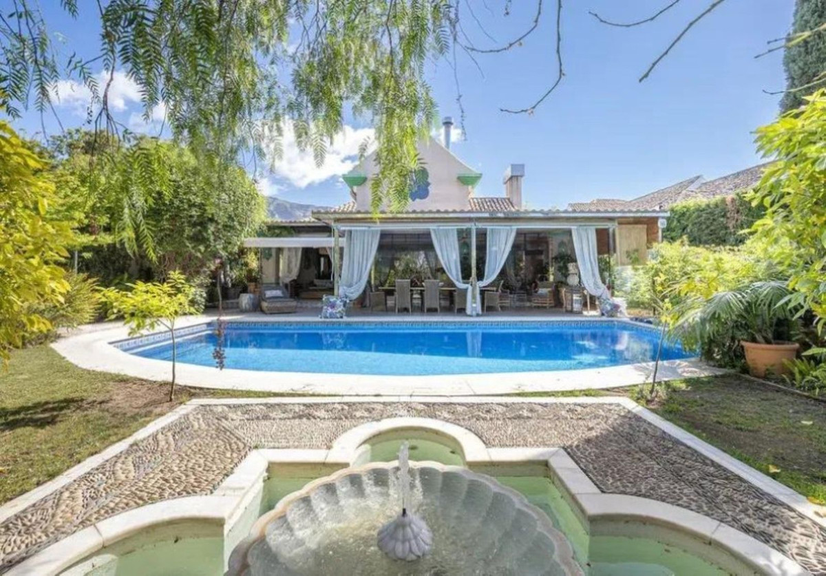 Huis te koop in Marbella | 5 slaapkamers H5081461