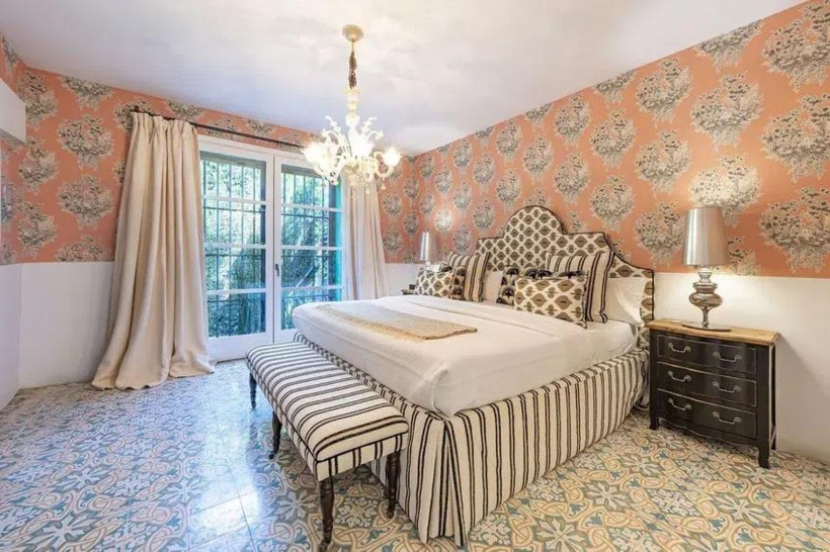 Huis te koop in Marbella | 5 slaapkamers H5081461