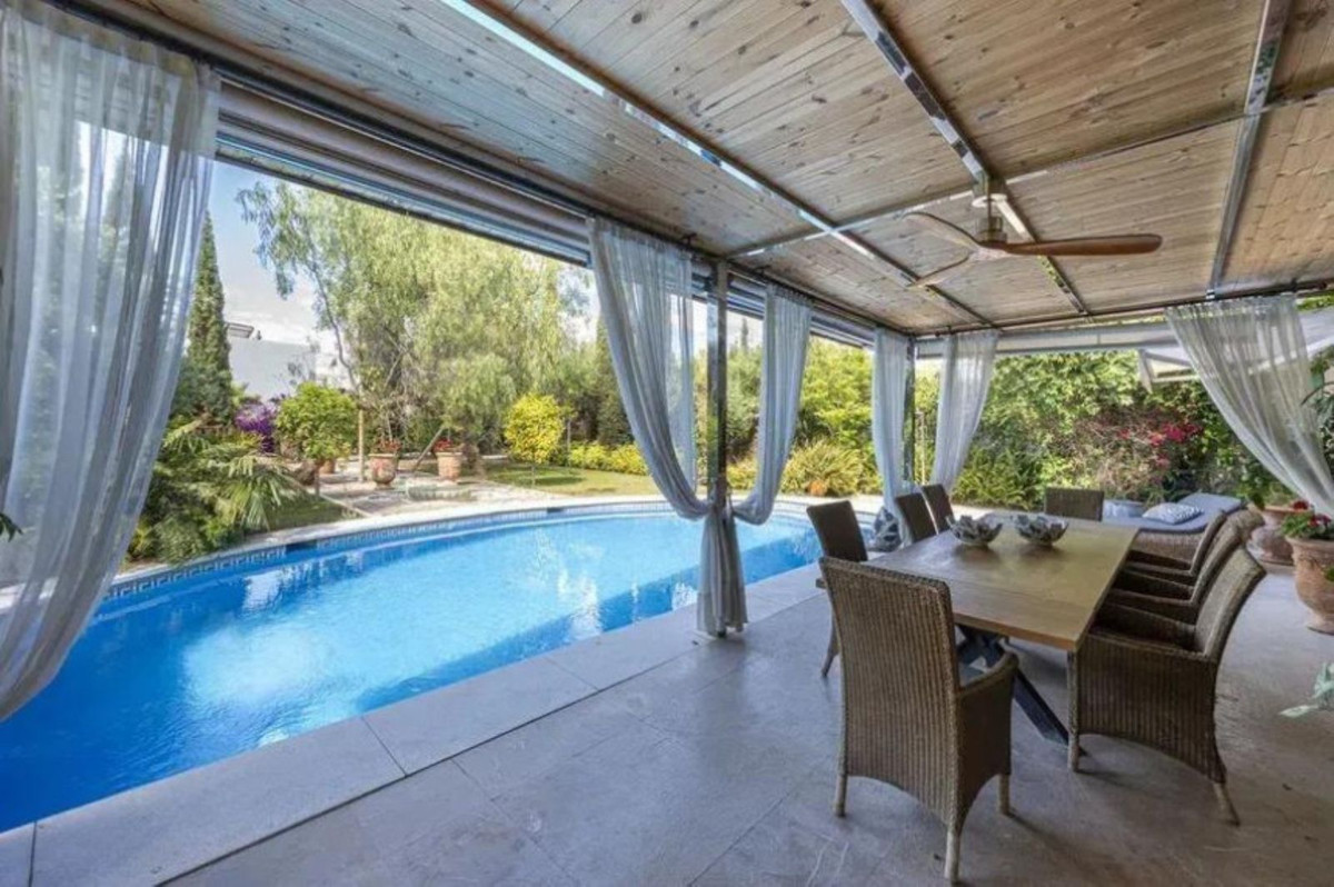 Huis te koop in Marbella | 5 slaapkamers H5081461