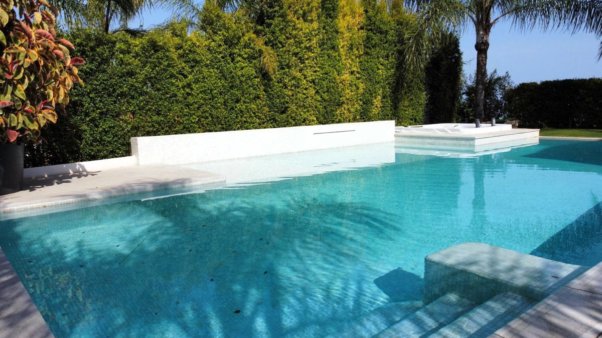 Huis te koop in Marbella | 6 slaapkamers H5103538