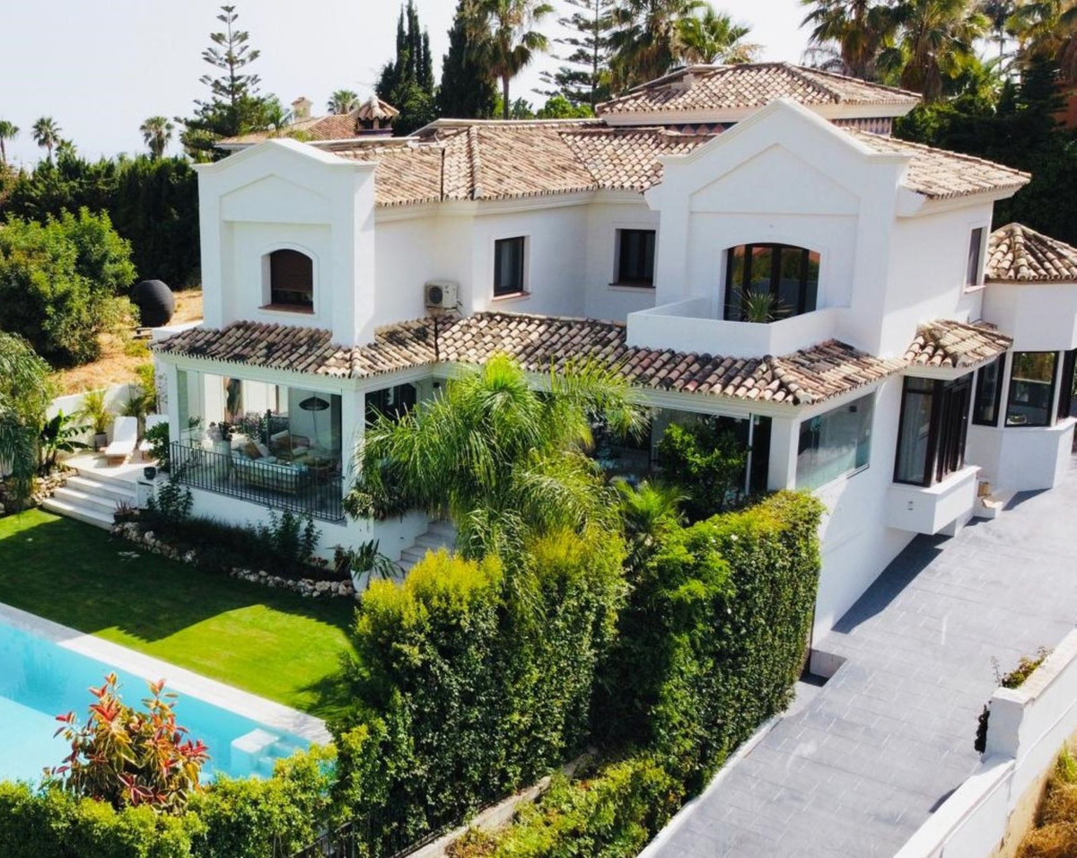 Huis te koop in Marbella | 6 slaapkamers H5103538