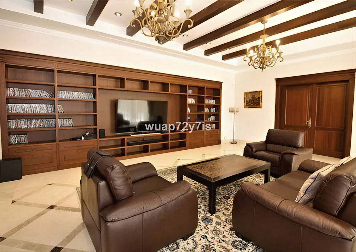 Huis te koop in Marbella | 6 slaapkamers H5104297