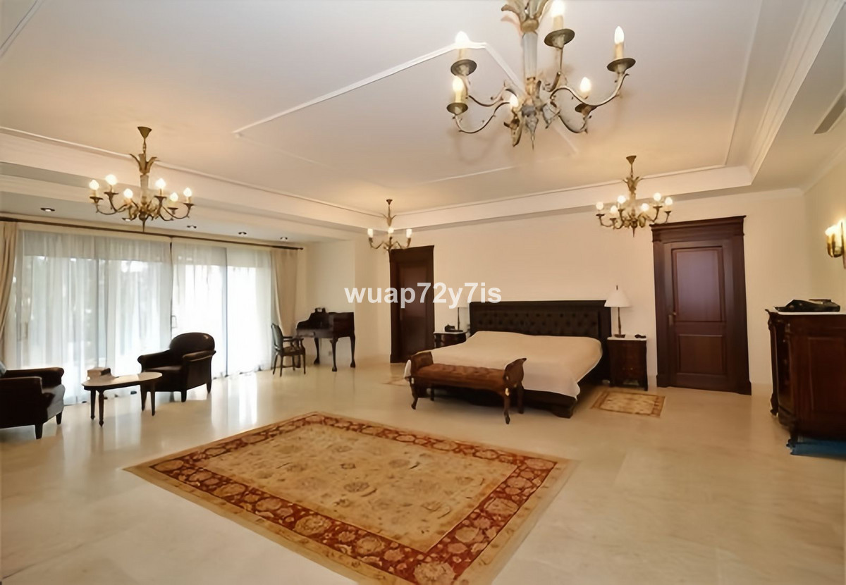 Huis te koop in Marbella | 6 slaapkamers H5104297