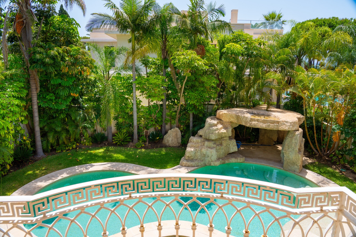 Huis te koop in Marbella | 4 slaapkamers H5104507