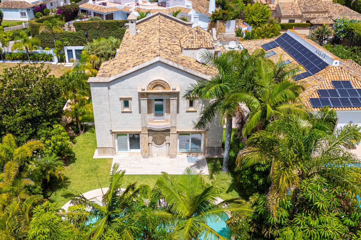 Huis te koop in Marbella | 4 slaapkamers H5104507