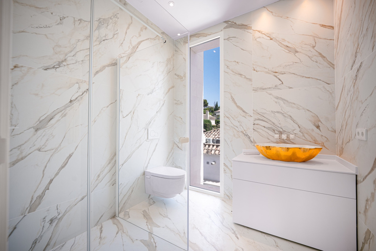 Huis te koop in Marbella | 4 slaapkamers H5104507