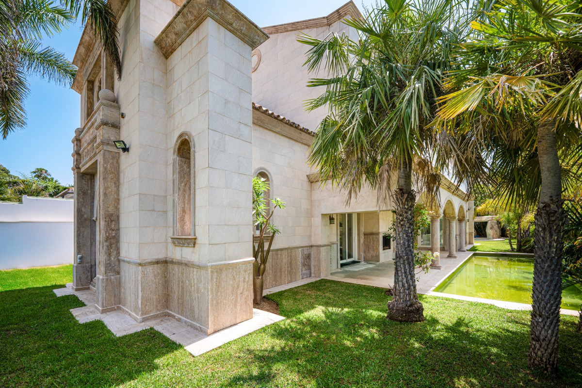 Huis te koop in Marbella | 4 slaapkamers H5104507
