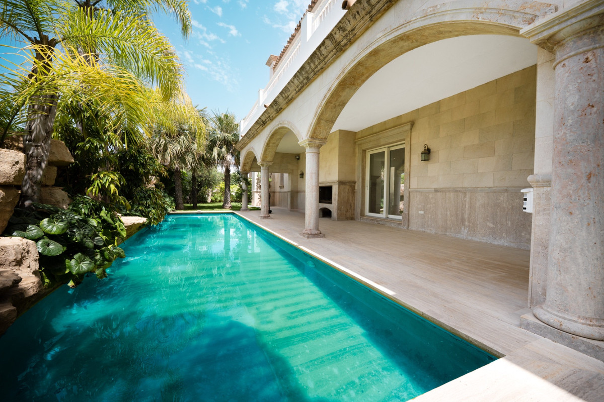 Huis te koop in Marbella | 4 slaapkamers H5104507