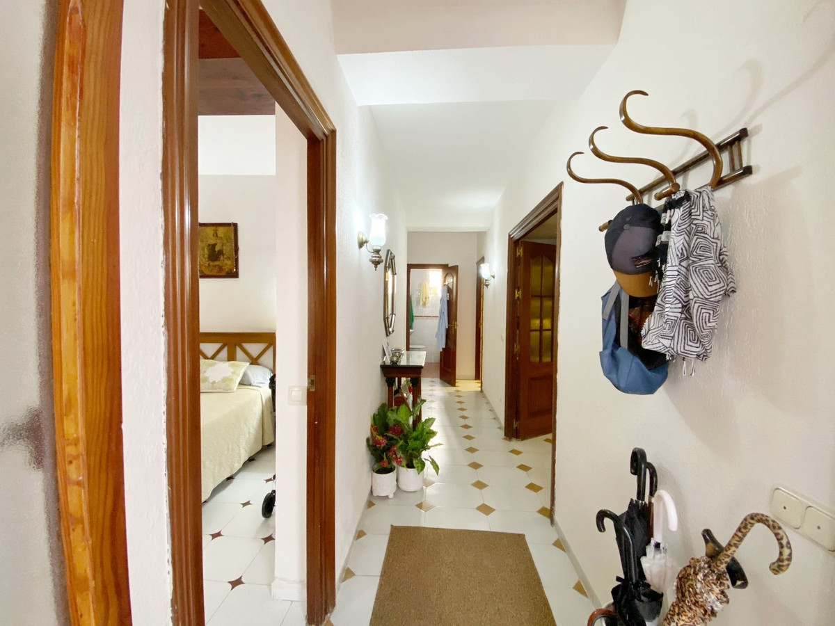 Townhouse for sale in Marbella | 4 bedrooms H5108419