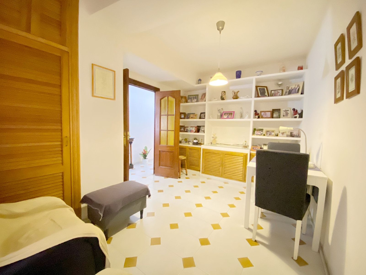 Townhouse for sale in Marbella | 4 bedrooms H5108419
