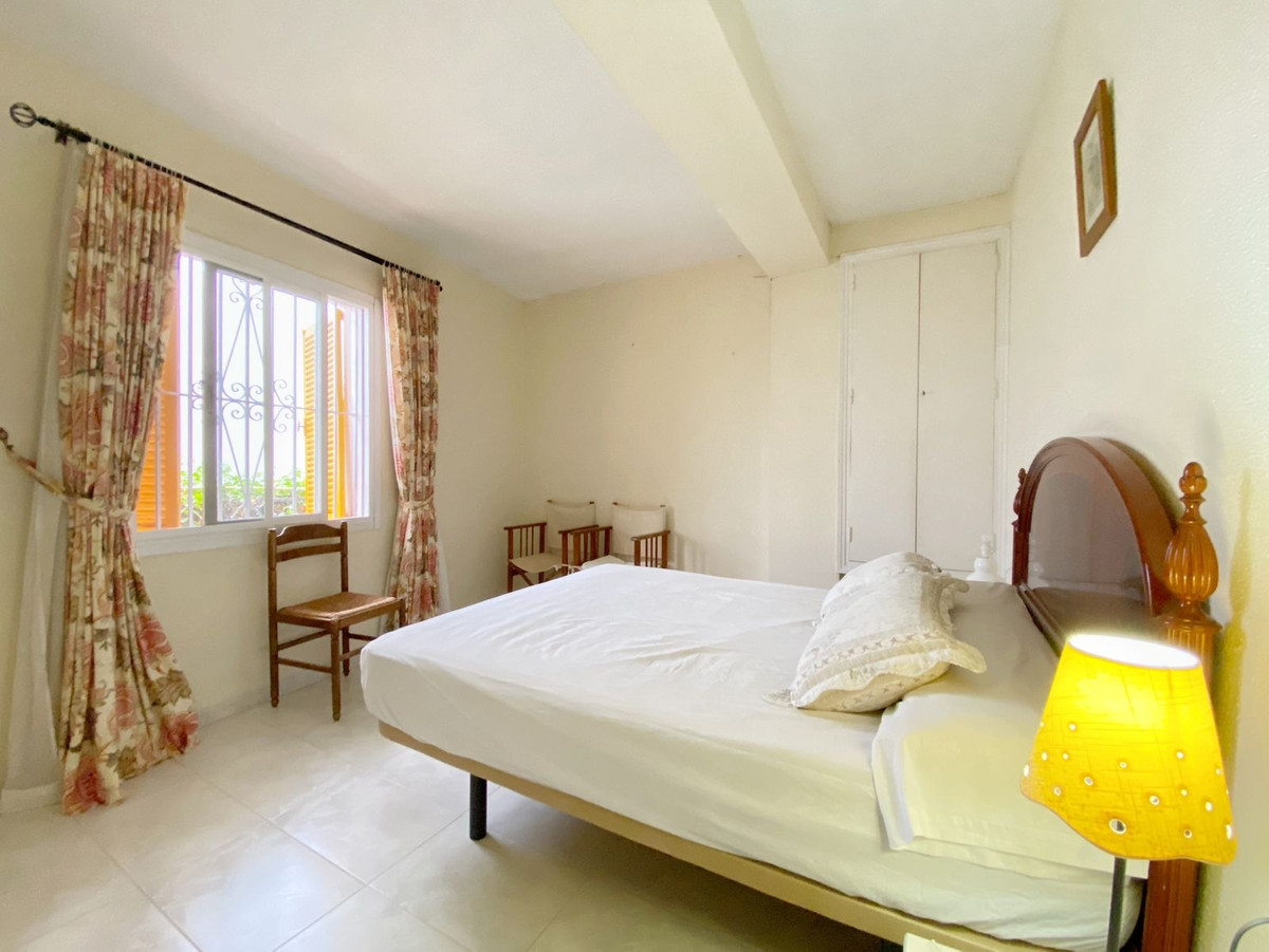 Townhouse for sale in Marbella | 4 bedrooms H5108419