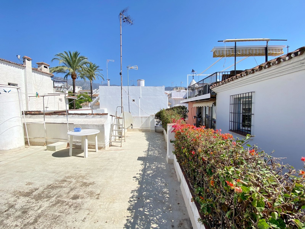 Townhouse for sale in Marbella | 4 bedrooms H5108419