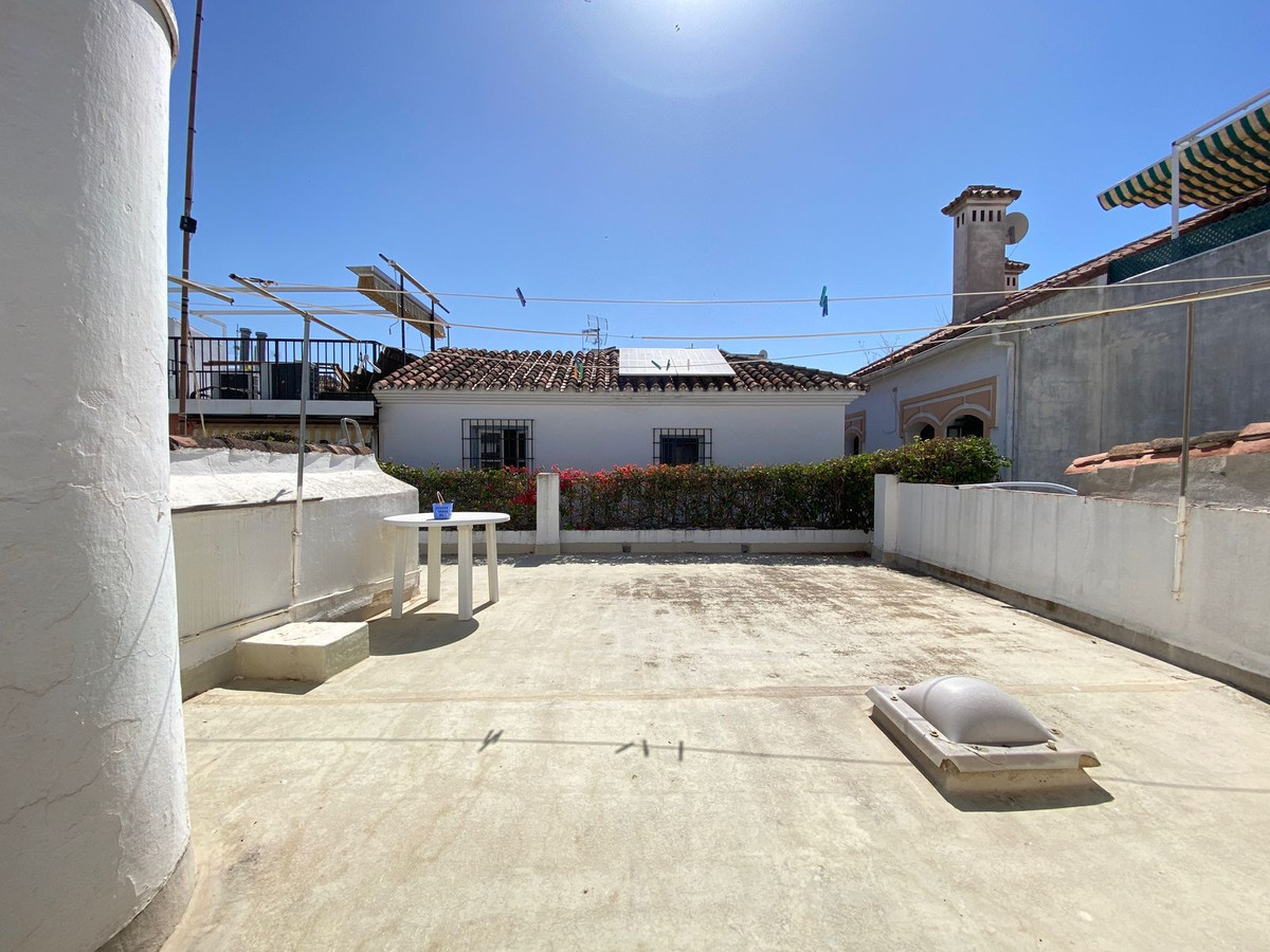 Townhouse for sale in Marbella | 4 bedrooms H5108419