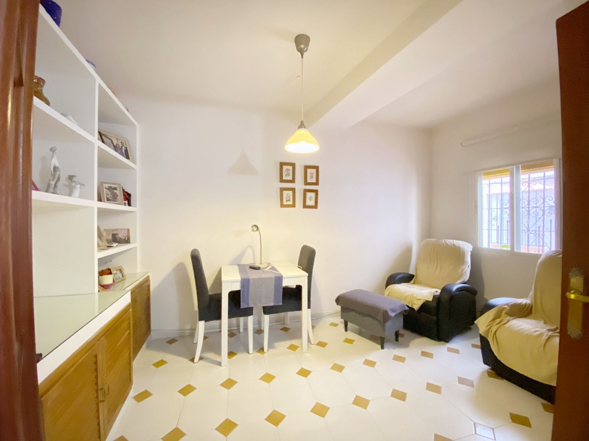 Townhouse for sale in Marbella | 4 bedrooms H5108419