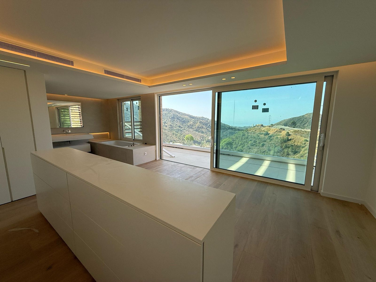 Property main view 30