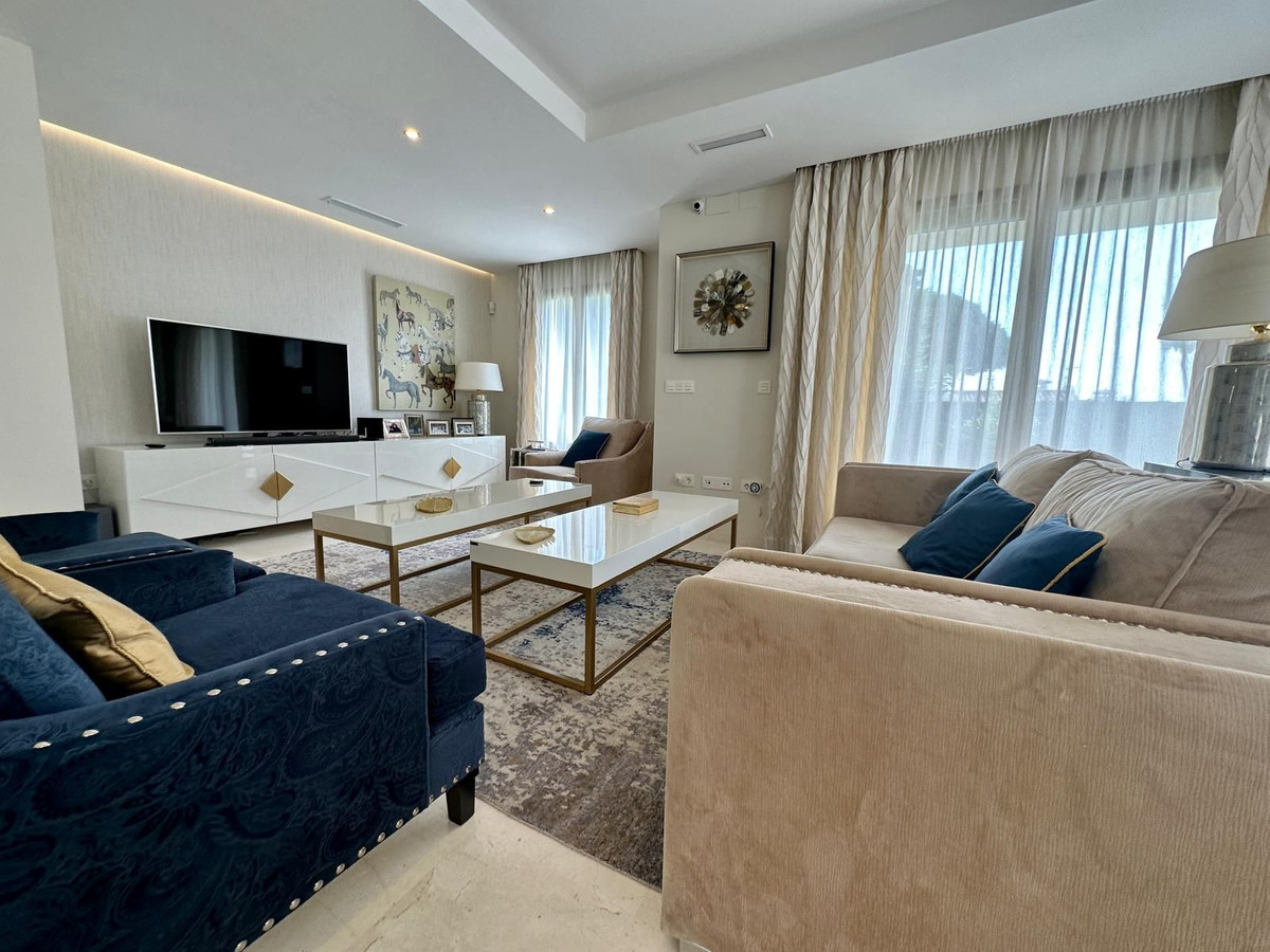 Huis te koop in Marbella | 5 slaapkamers H5123887
