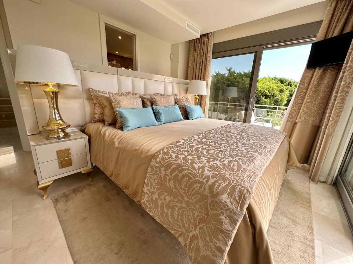 Huis te koop in Marbella | 5 slaapkamers H5123887