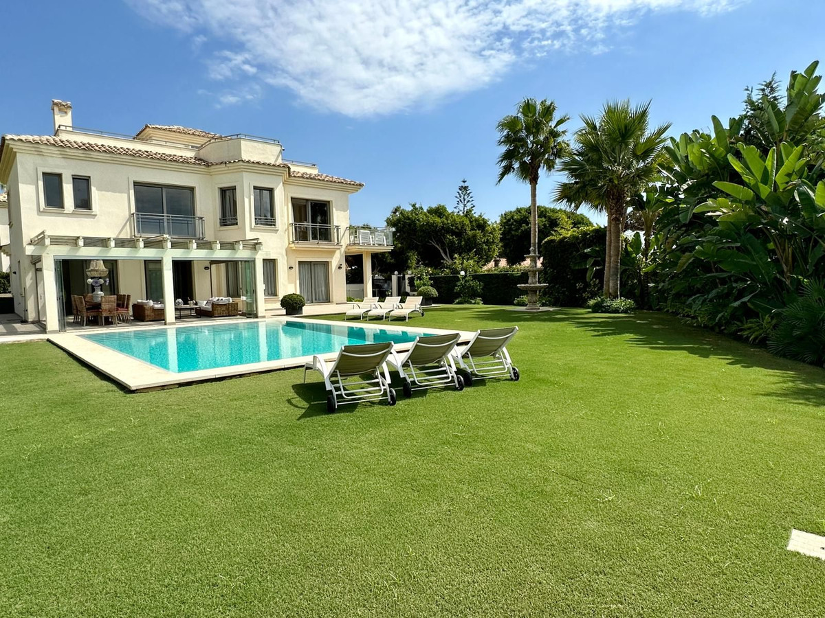 Huis te koop in Marbella | 5 slaapkamers H5123887