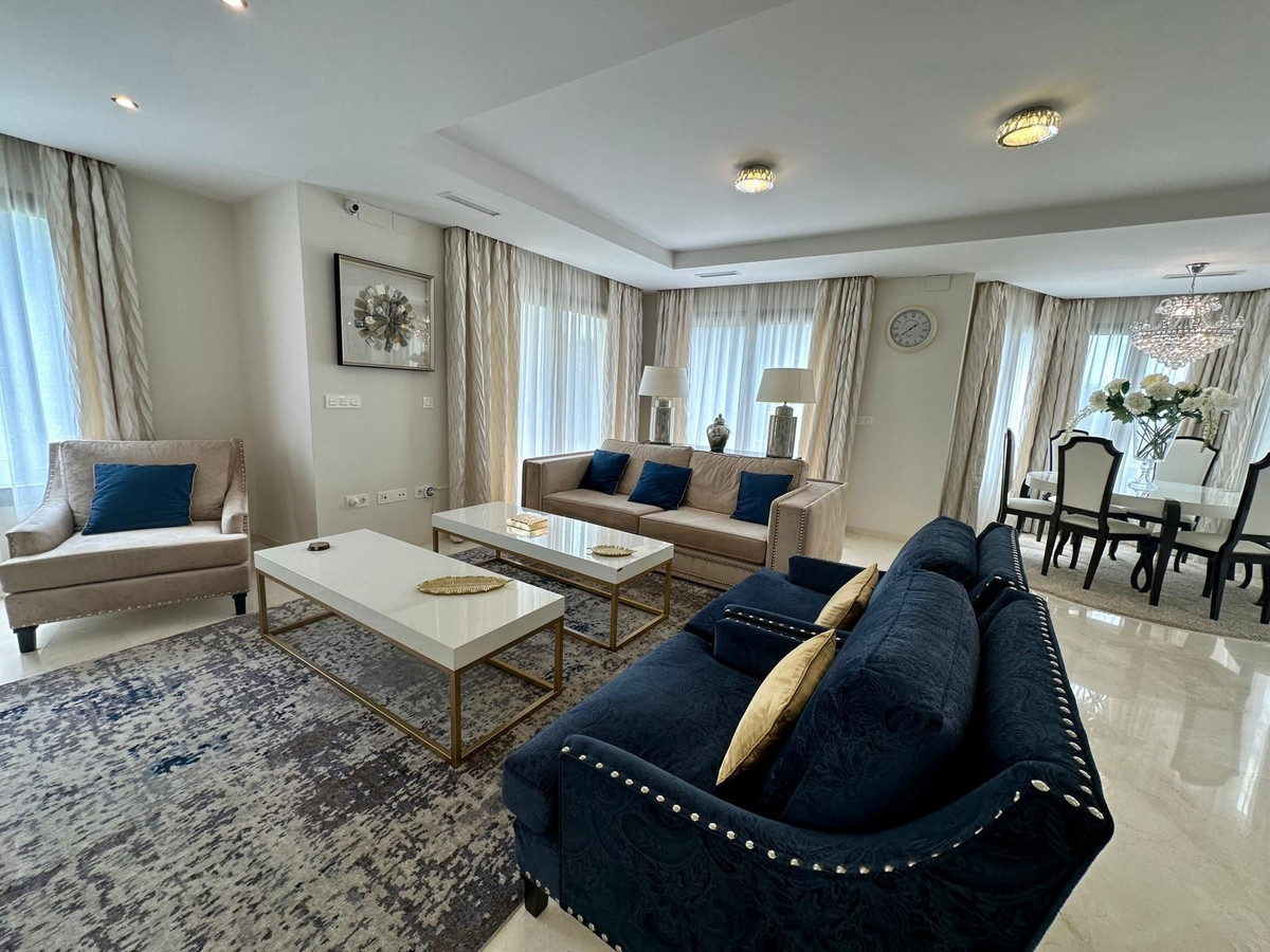 Huis te koop in Marbella | 5 slaapkamers H5123887