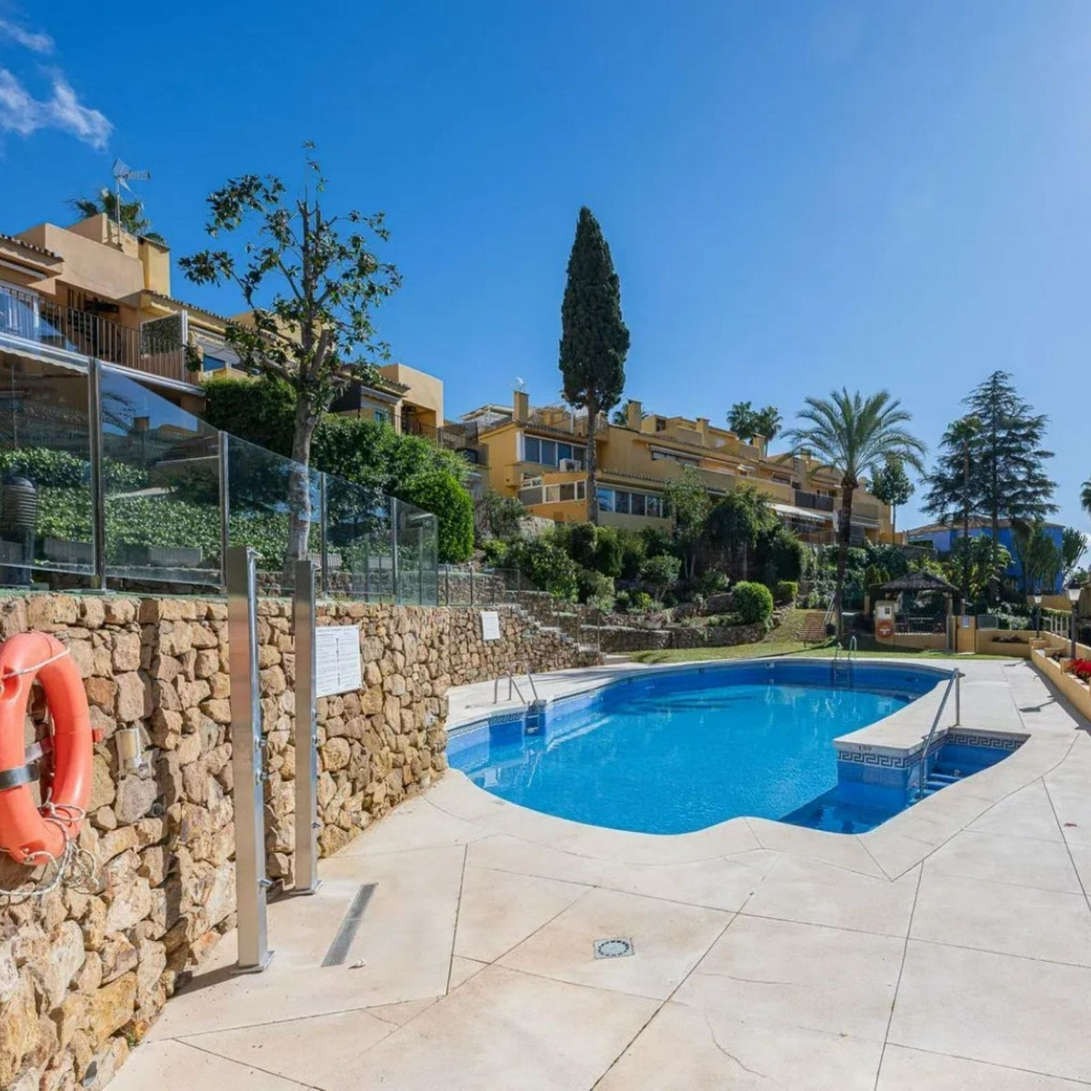 Huis te koop in Marbella | 3 slaapkamers H5127274