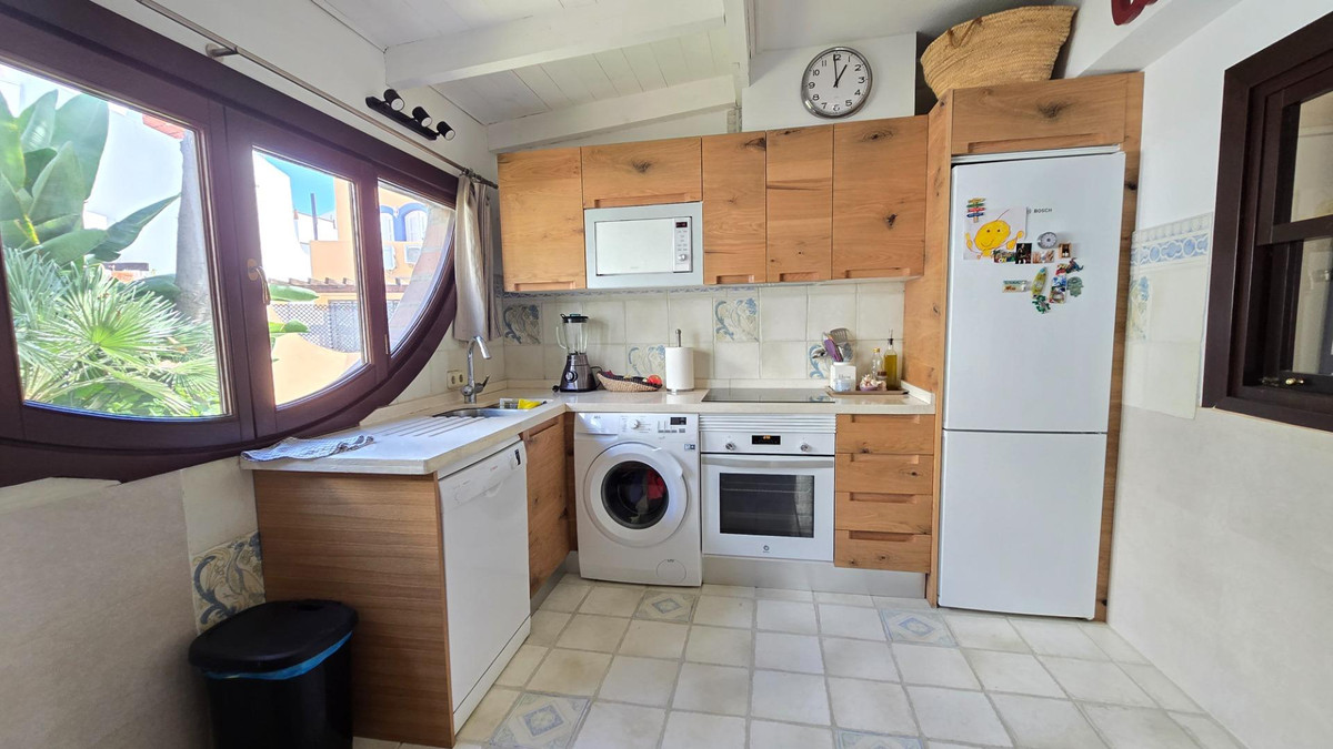 Huis te koop in Marbella | 4 slaapkamers H5132323