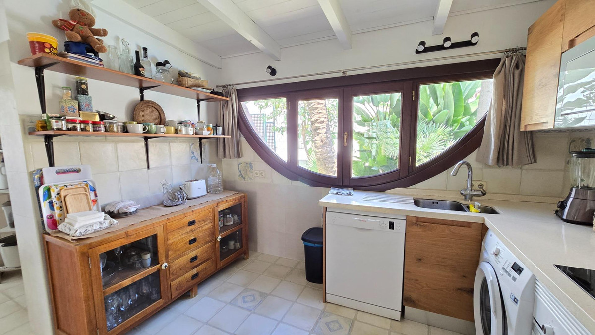 Huis te koop in Marbella | 4 slaapkamers H5132323