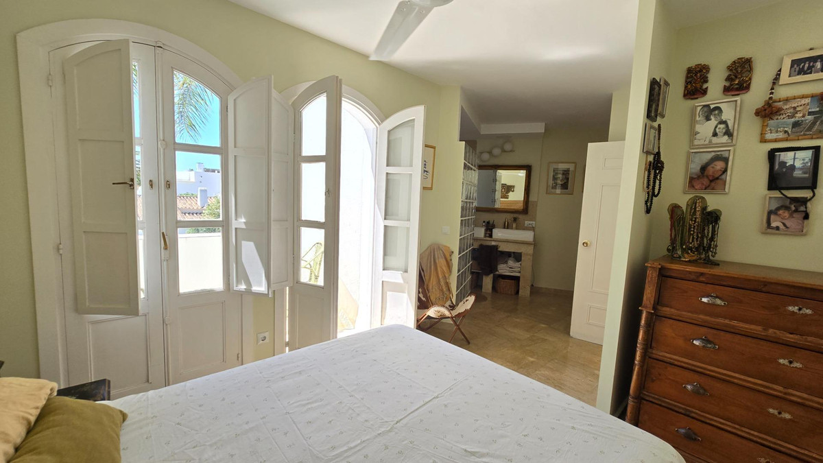 Huis te koop in Marbella | 4 slaapkamers H5132323