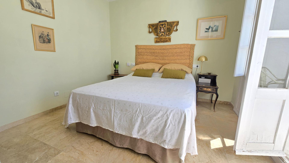 Huis te koop in Marbella | 4 slaapkamers H5132323