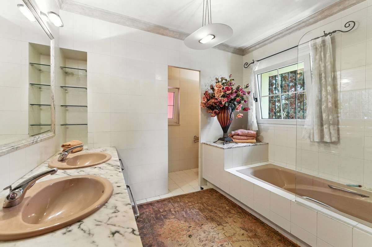 Property main view 33