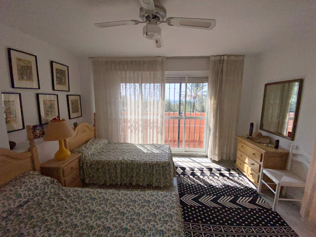 Appartement te koop in Marbella | 4 slaapkamers H5139961