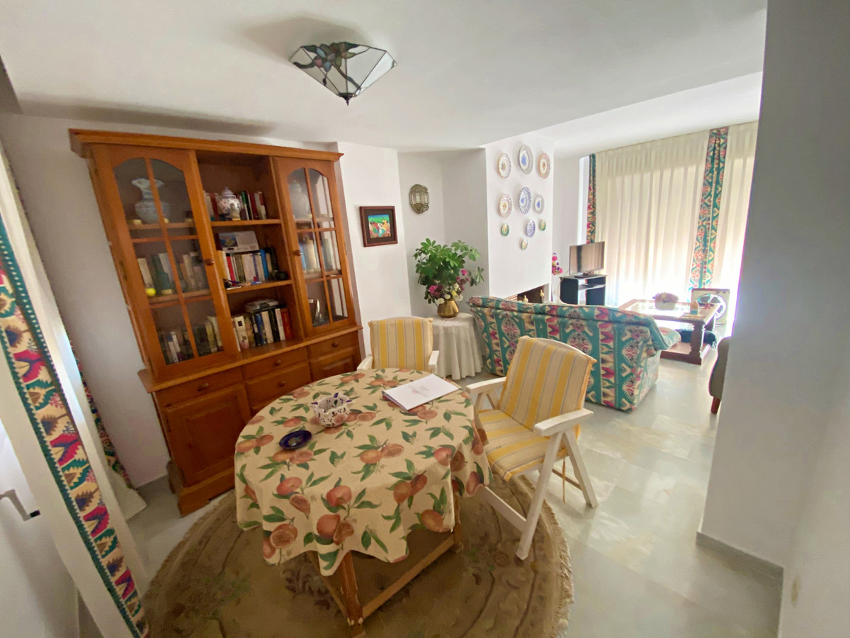 Appartement te koop in Marbella | 4 slaapkamers H5139961