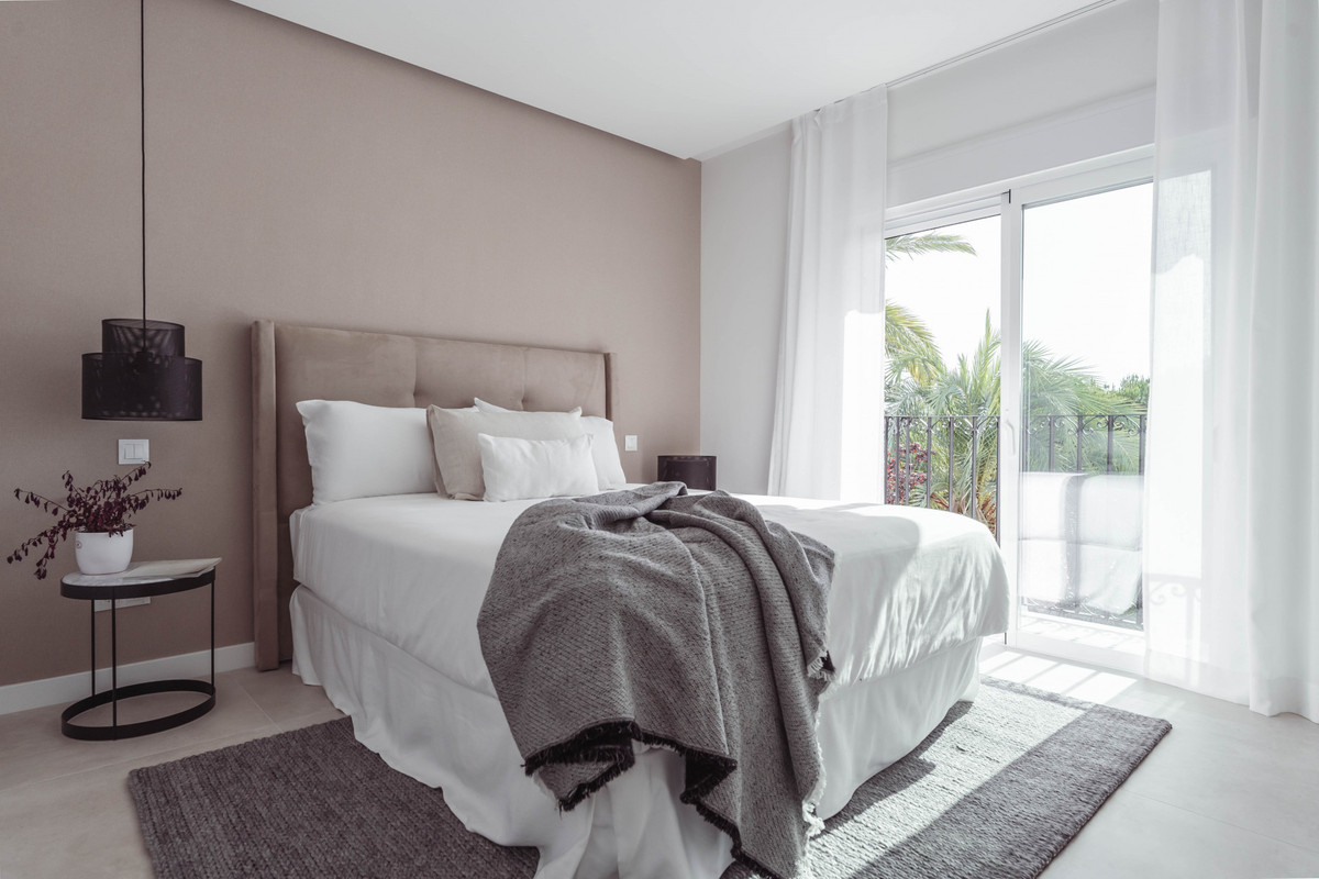 Appartement te koop in The Golden Mile | 3 slaapkamers H5141947