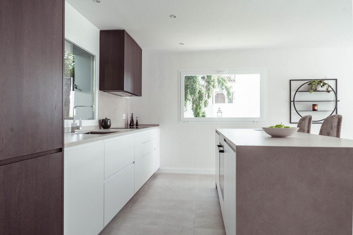 Appartement te koop in The Golden Mile | 3 slaapkamers H5141947