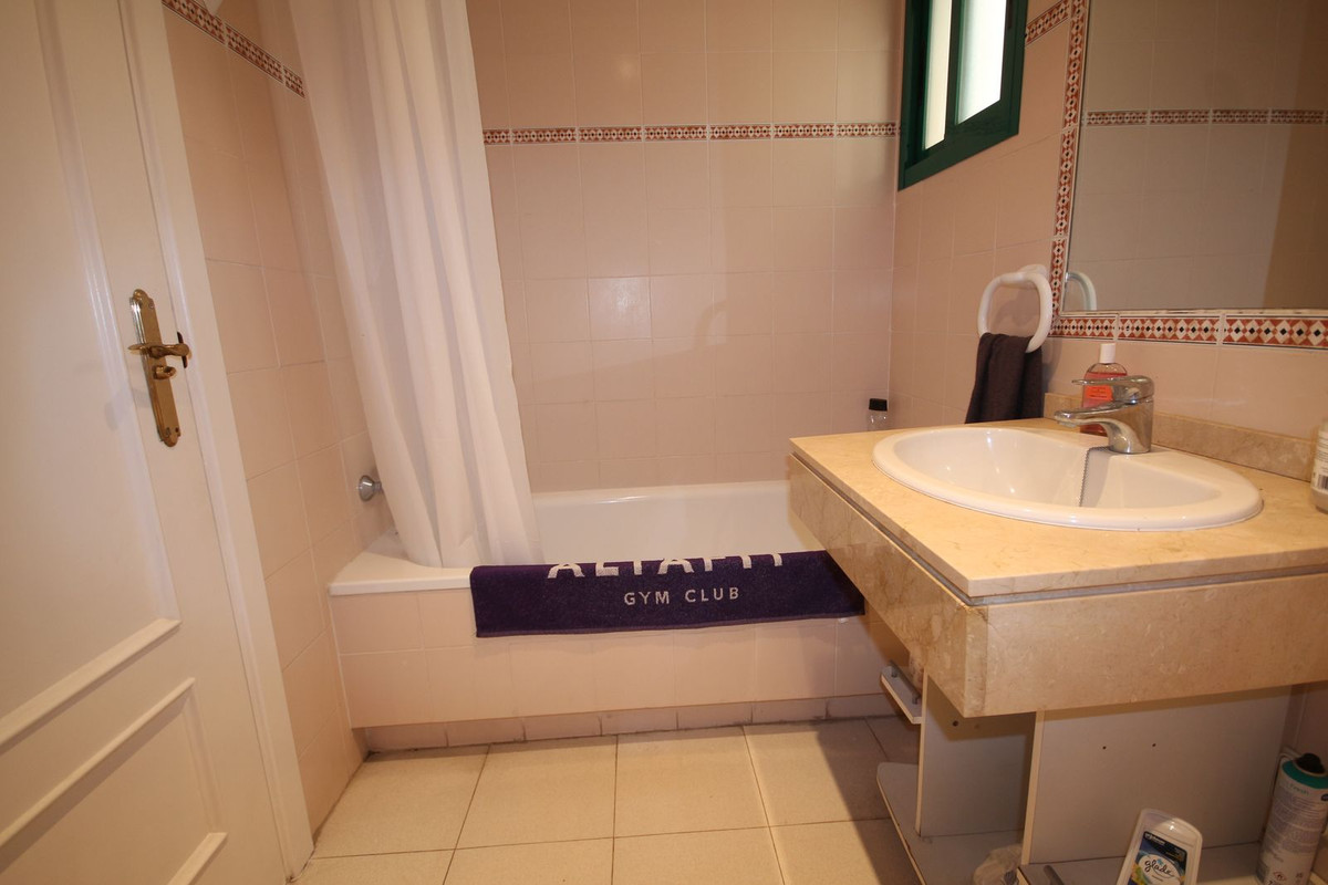 Appartement te koop in Marbella | 3 slaapkamers H5144029