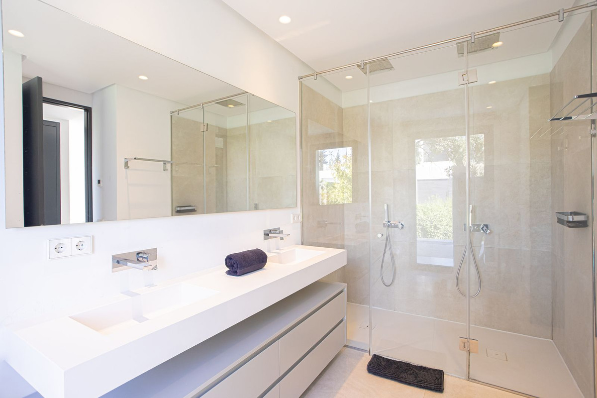 Huis te koop in Marbella | 6 slaapkamers H5150449