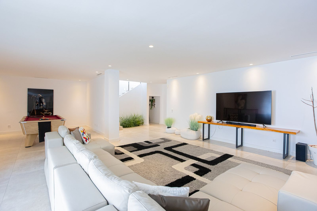 Huis te koop in Marbella | 6 slaapkamers H5150449