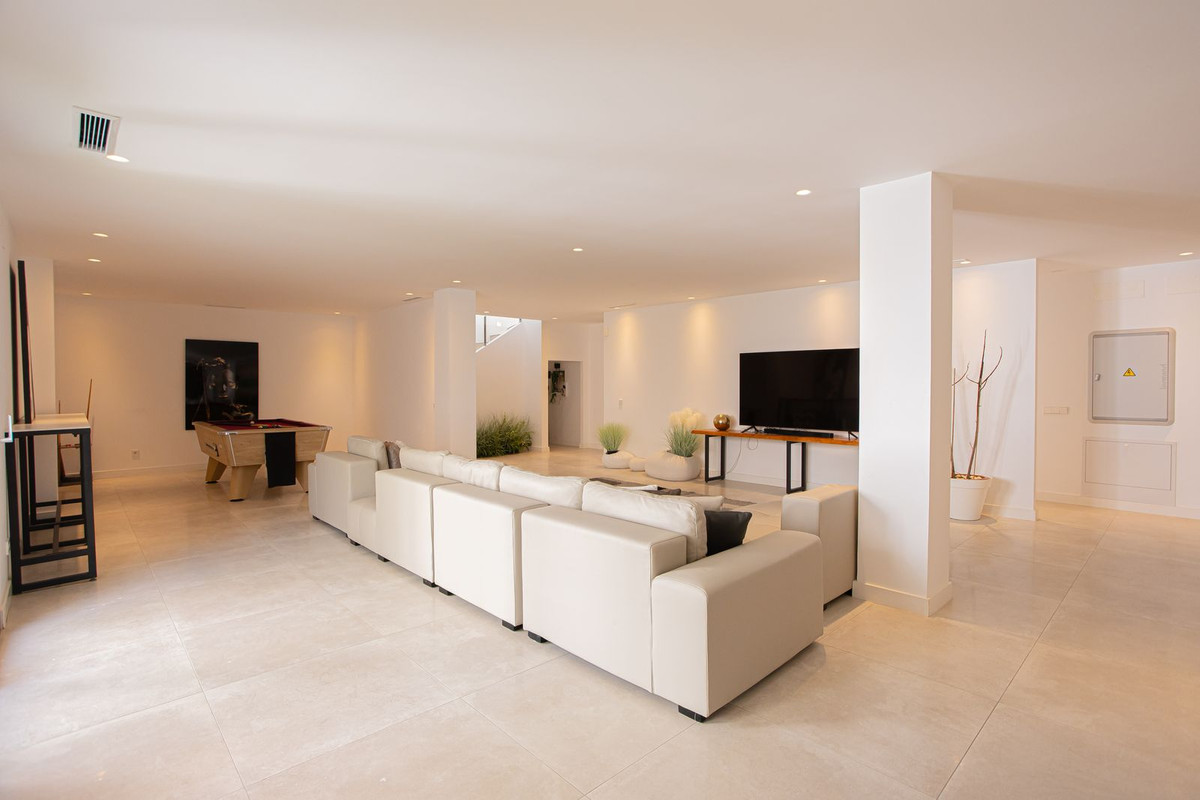 Huis te koop in Marbella | 6 slaapkamers H5150449