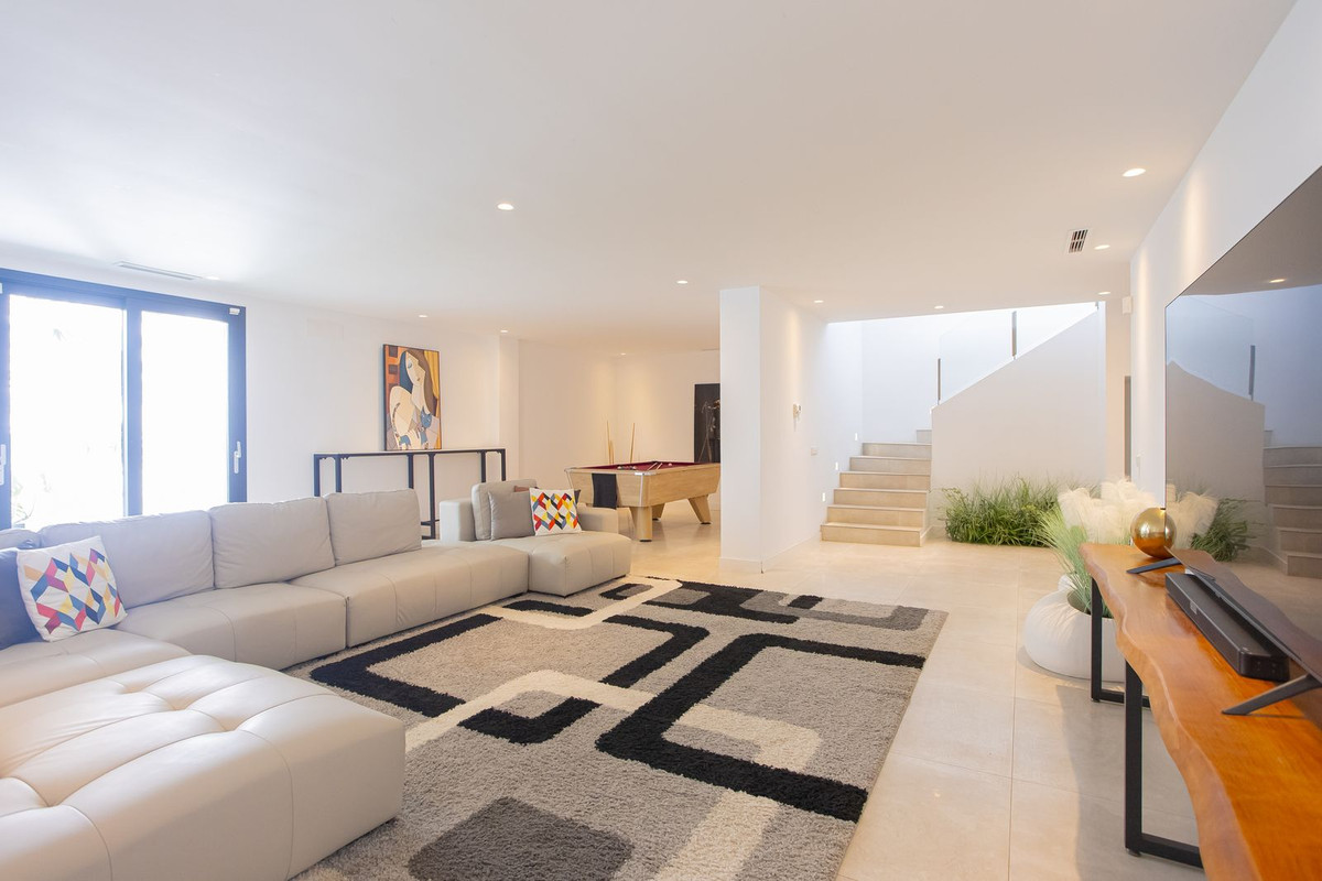 Huis te koop in Marbella | 6 slaapkamers H5150449