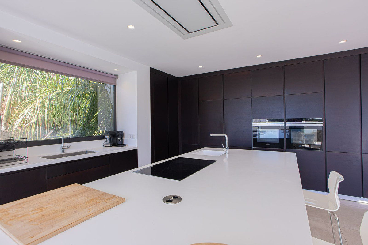 Huis te koop in Marbella | 6 slaapkamers H5150449