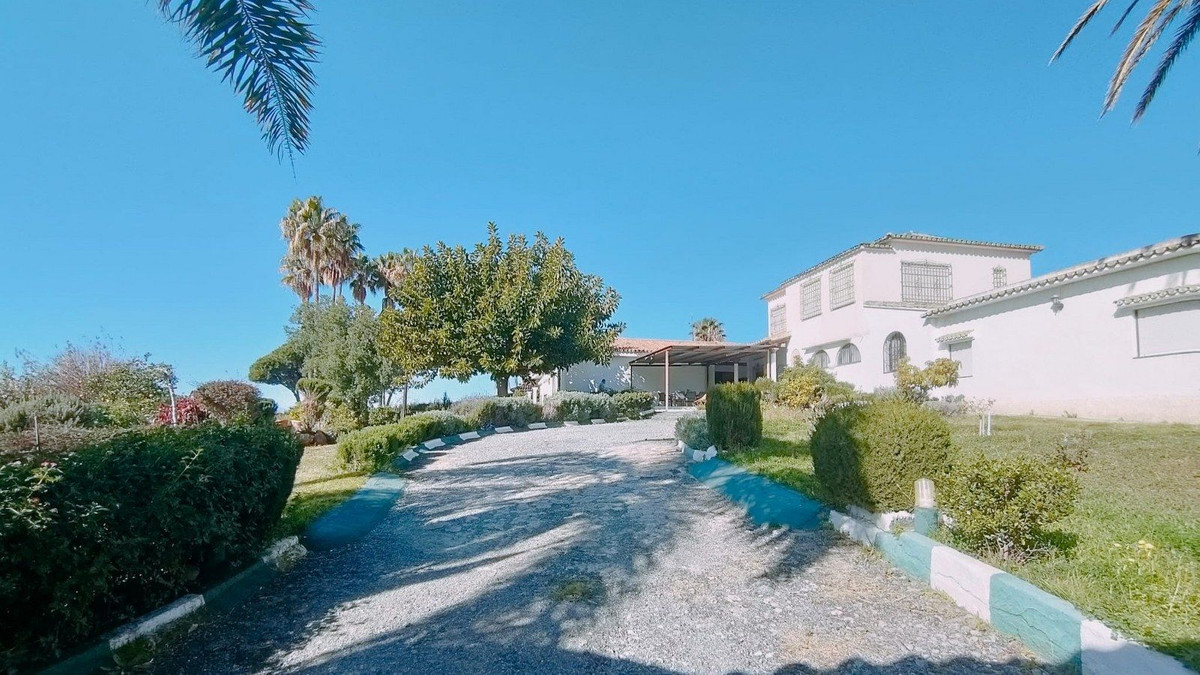 Finca - Cortijo te koop in Marbella | 4 slaapkamers H5154985