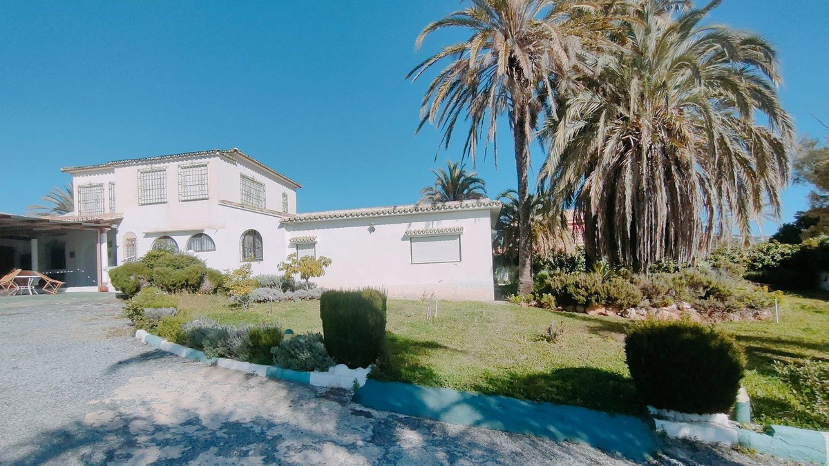 Finca - Cortijo te koop in Marbella | 4 slaapkamers H5154985