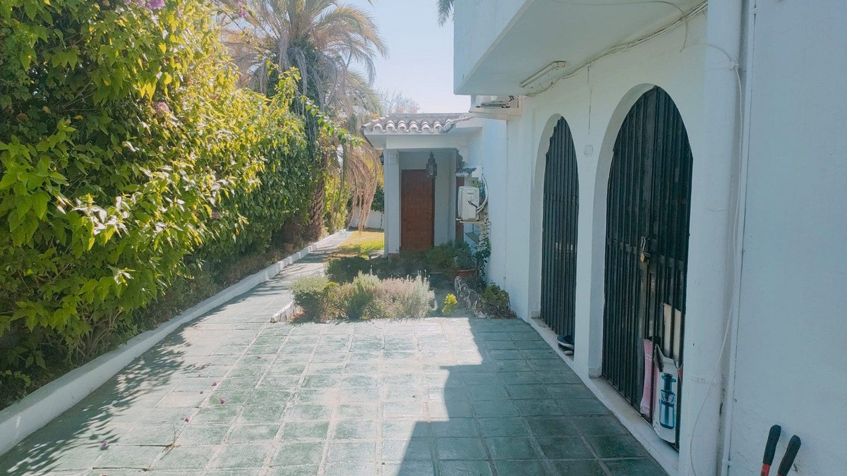 Finca - Cortijo te koop in Marbella | 4 slaapkamers H5154985