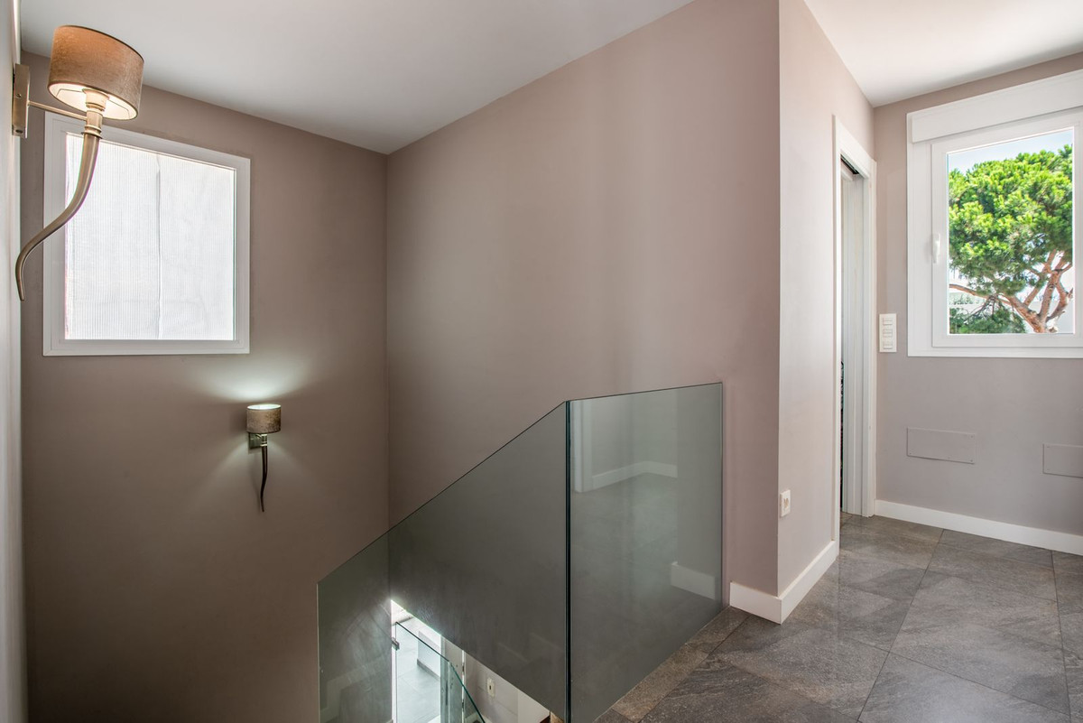 Huis te koop in Marbella | 4 slaapkamers H5155102