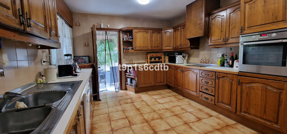 Huis te koop in Marbella | 5 slaapkamers H5155129