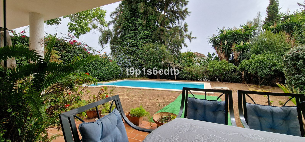 Huis te koop in Marbella | 5 slaapkamers H5155129